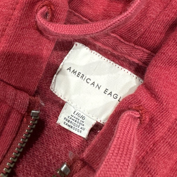 AMERICAN EAGLE Cropped Red Graphic Zip-up Hoodie | Size Large - Picture 2 of 3